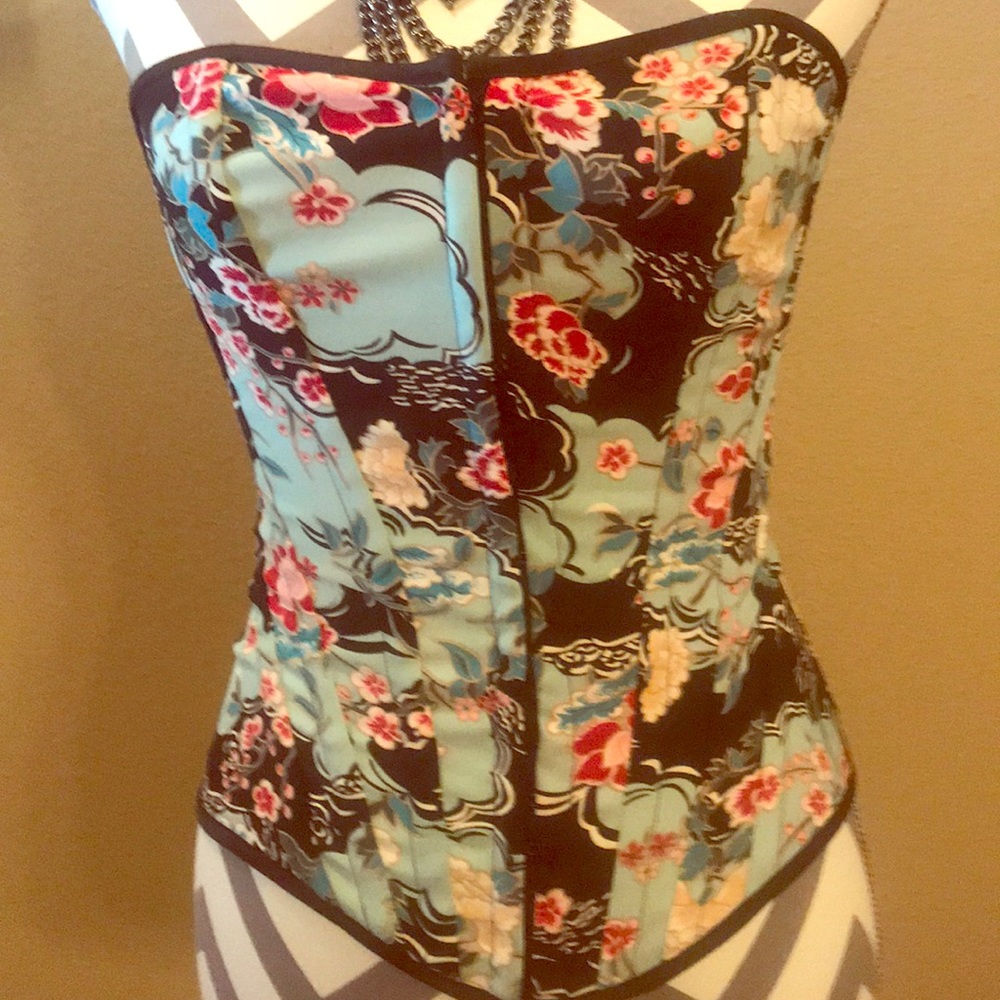 Floral bustier corset